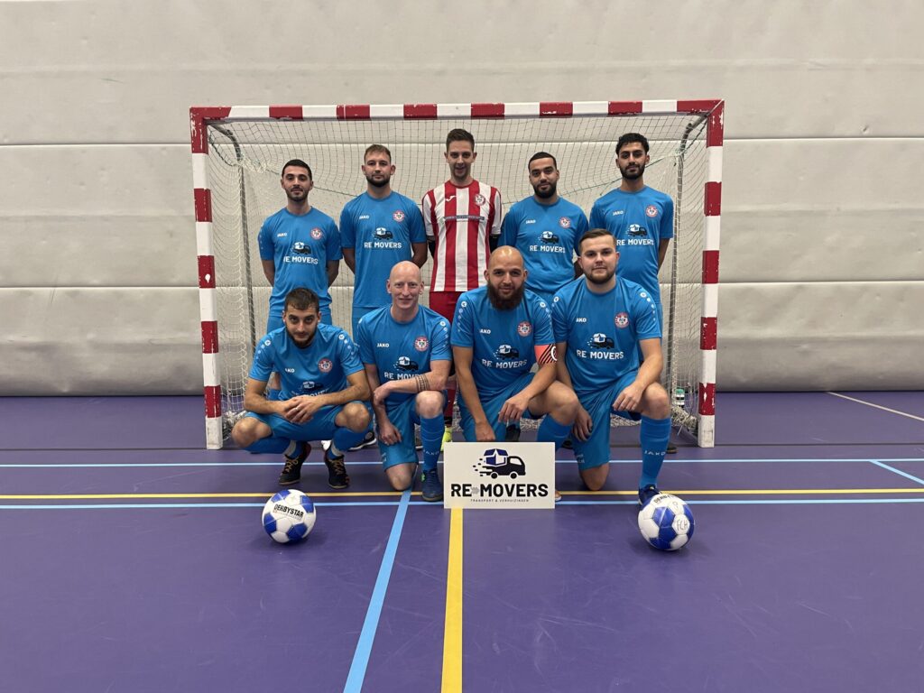 Verhuisbedrijf Remover sponsort Futsal Heerenveen